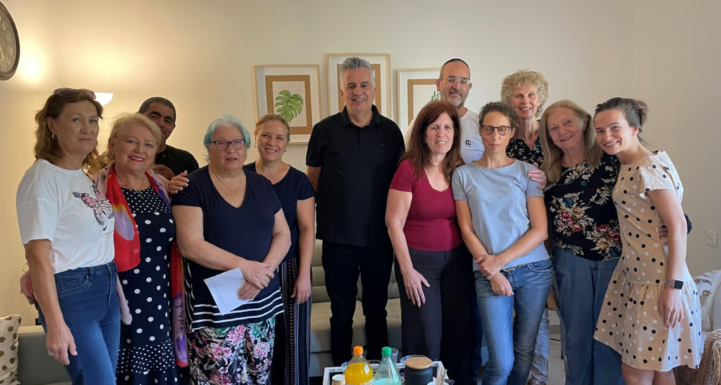 Haifa home volunteers and residents - ICEJ