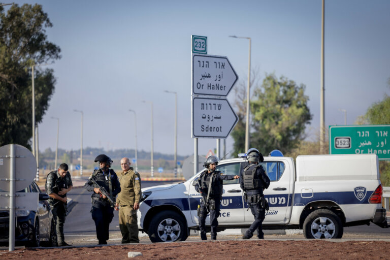 Police retake Sderot after Hamas attack