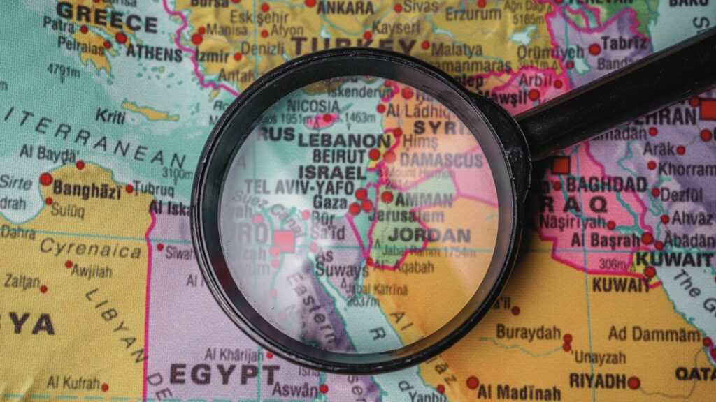 The Truth of Israel and Palestine under a magnifying glass