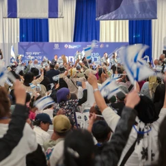 Bnei Menashe immigrants are greeted with warmth and welcome as they arrive at Ben Gurion